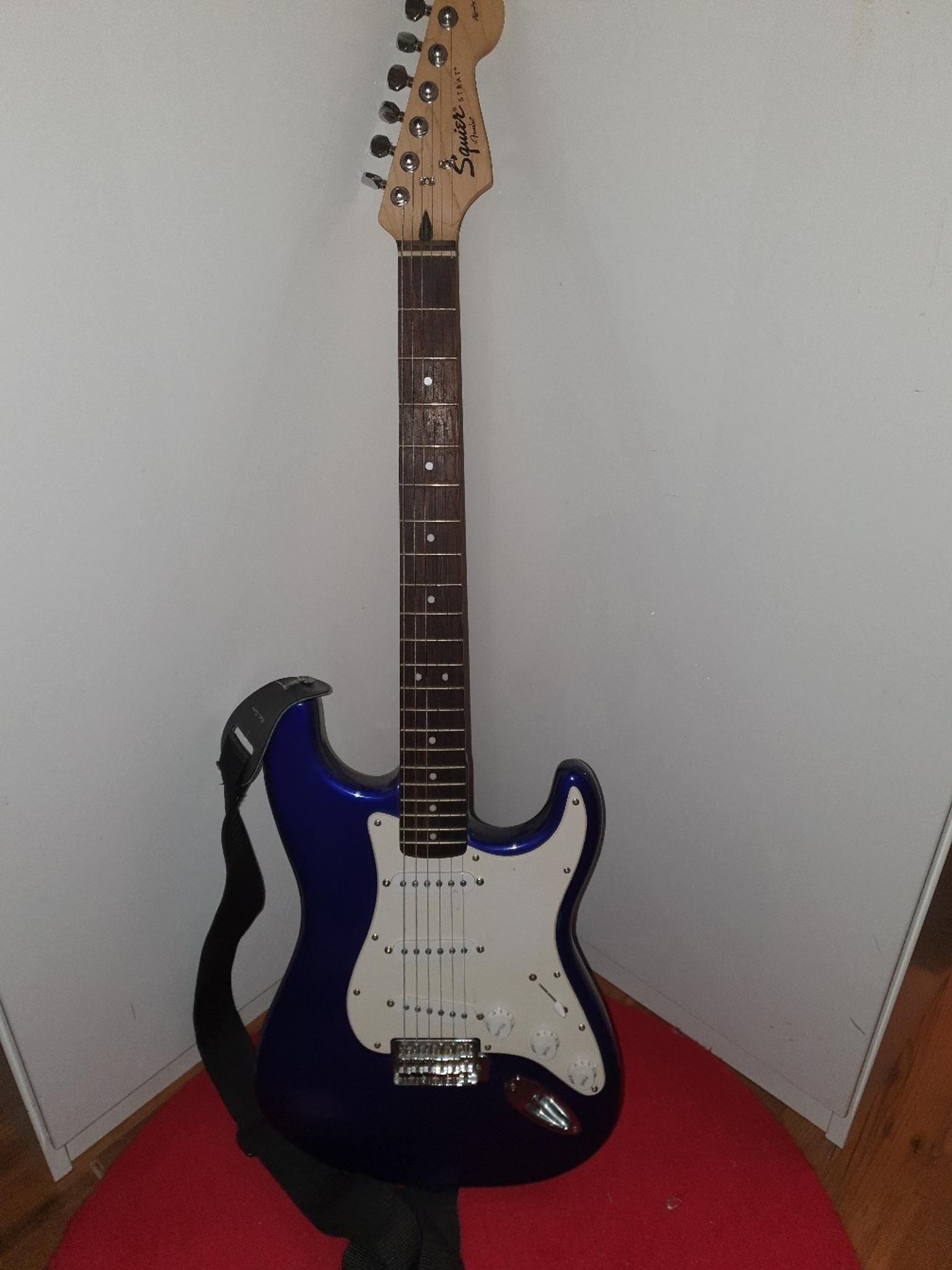 E Gitarre in 6170 Marktgemeinde Zirl für € 150,00 zum Verkauf Shpock AT