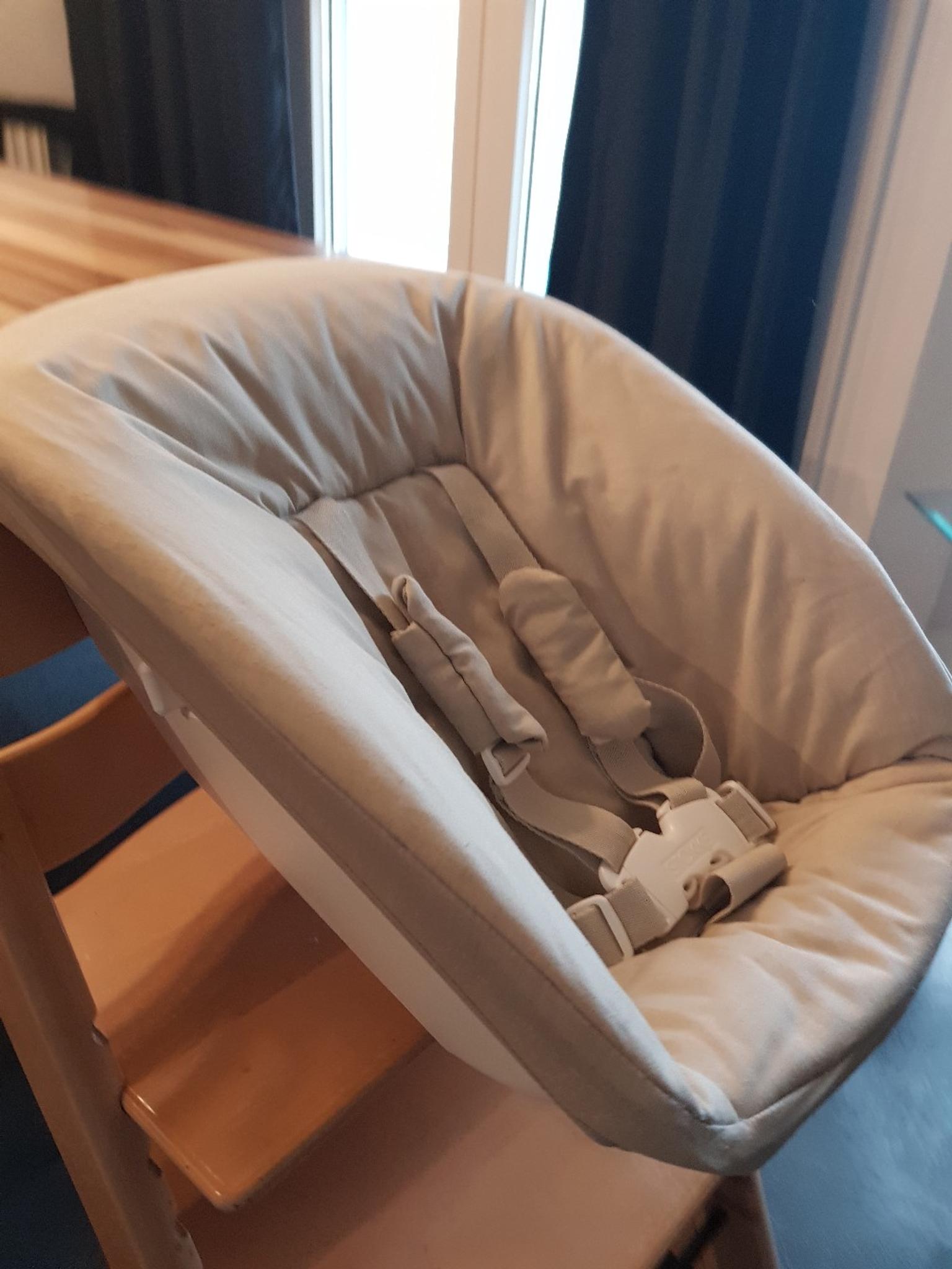Stokke Newborn Set Tripp Trapp in 1110 KG Simmering für € 70,00 zum