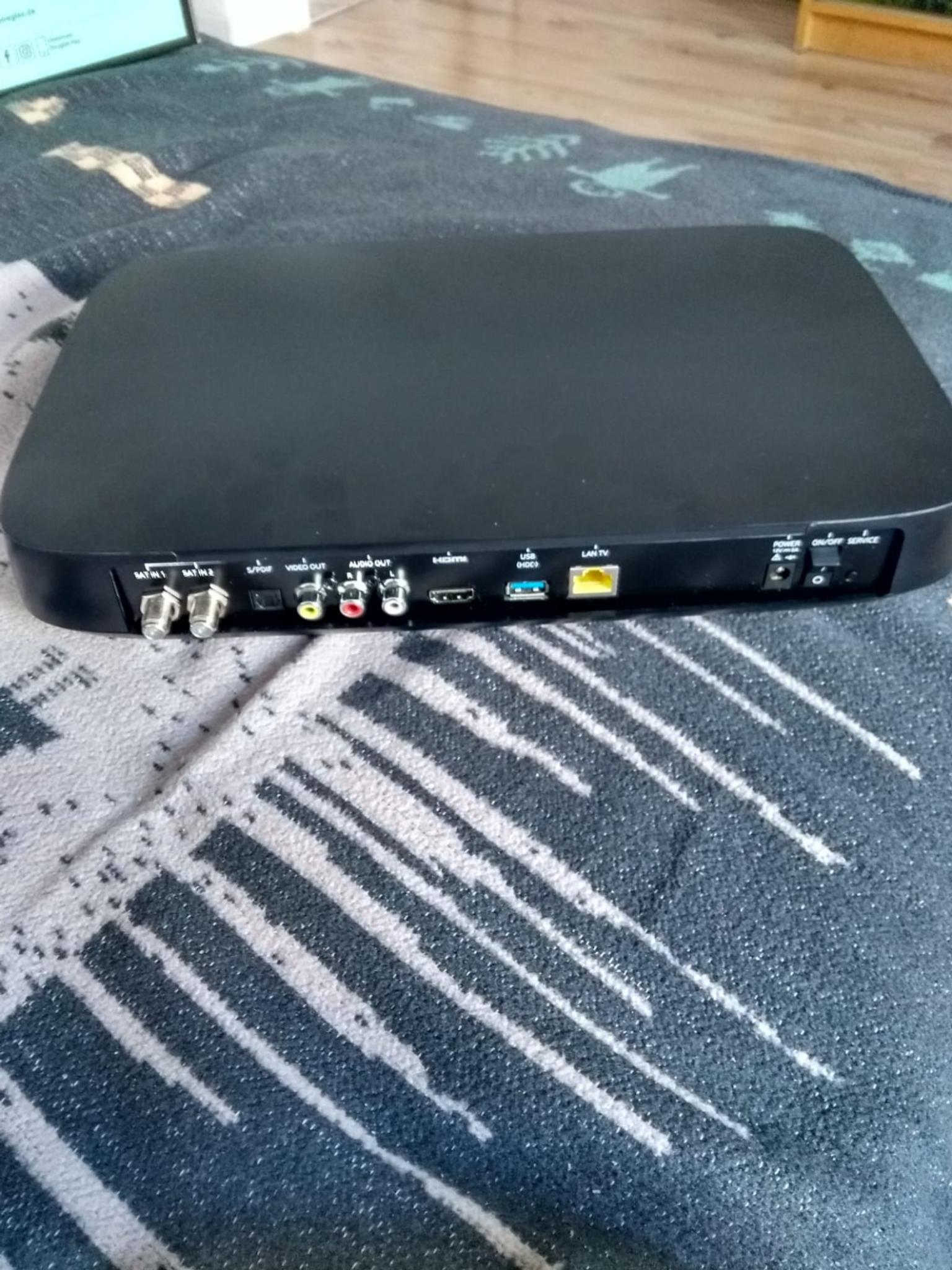 Vodafone TV Center 2000 HD TV Receiver in 47798 Krefeld für 35,00 € zum