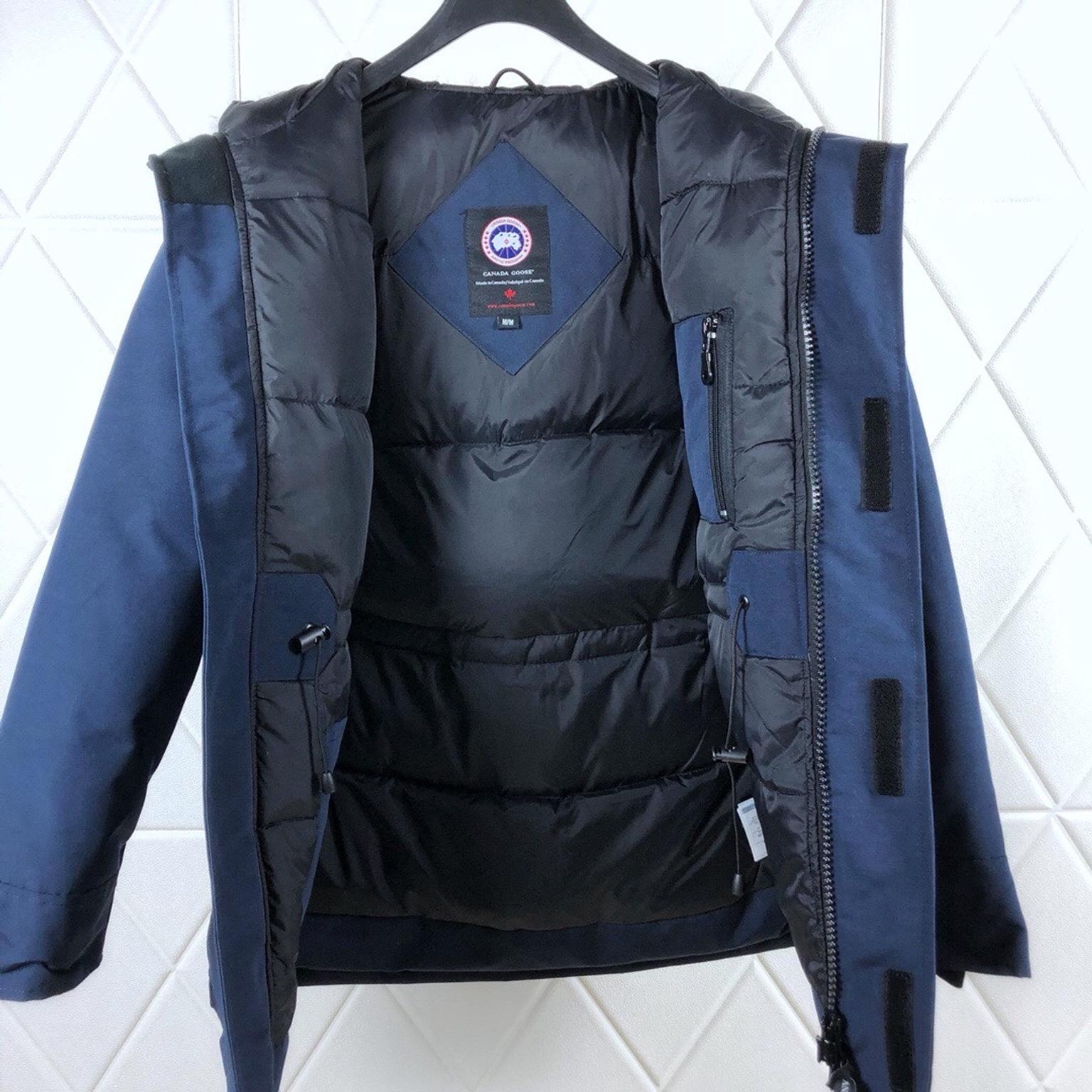 Canada Goose Winterjacke Größe XXL 🇨🇦 NEW in 60487 Frankfurt am Main