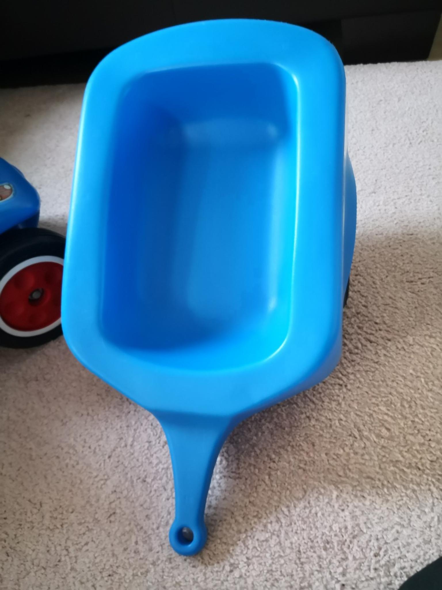 Bobby car mit Anhänger in 4563 für € 30,00 zum Verkauf