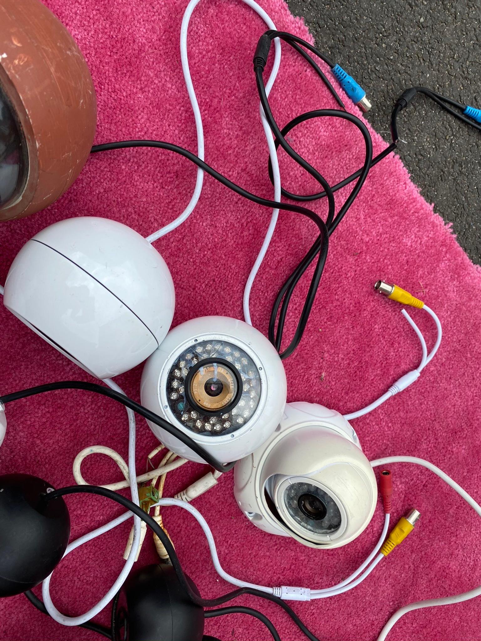 JOB LOT SWAN CCTV CAMERAS UNTESTED RETURNS in DY14 Mortimer for £40.00