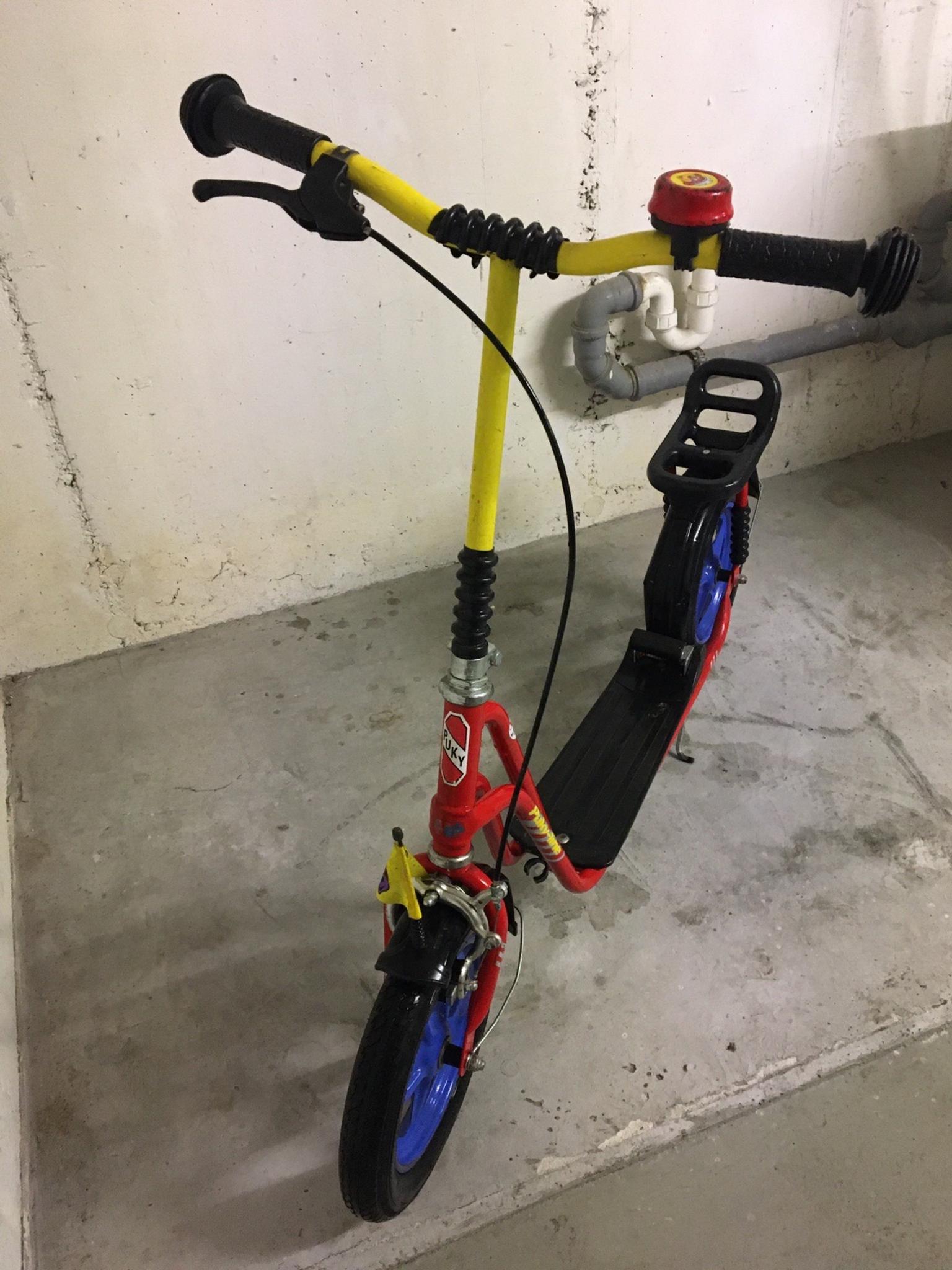 Puky Line Roller super Zustand alles top in 71254 Ditzingen für 35,00