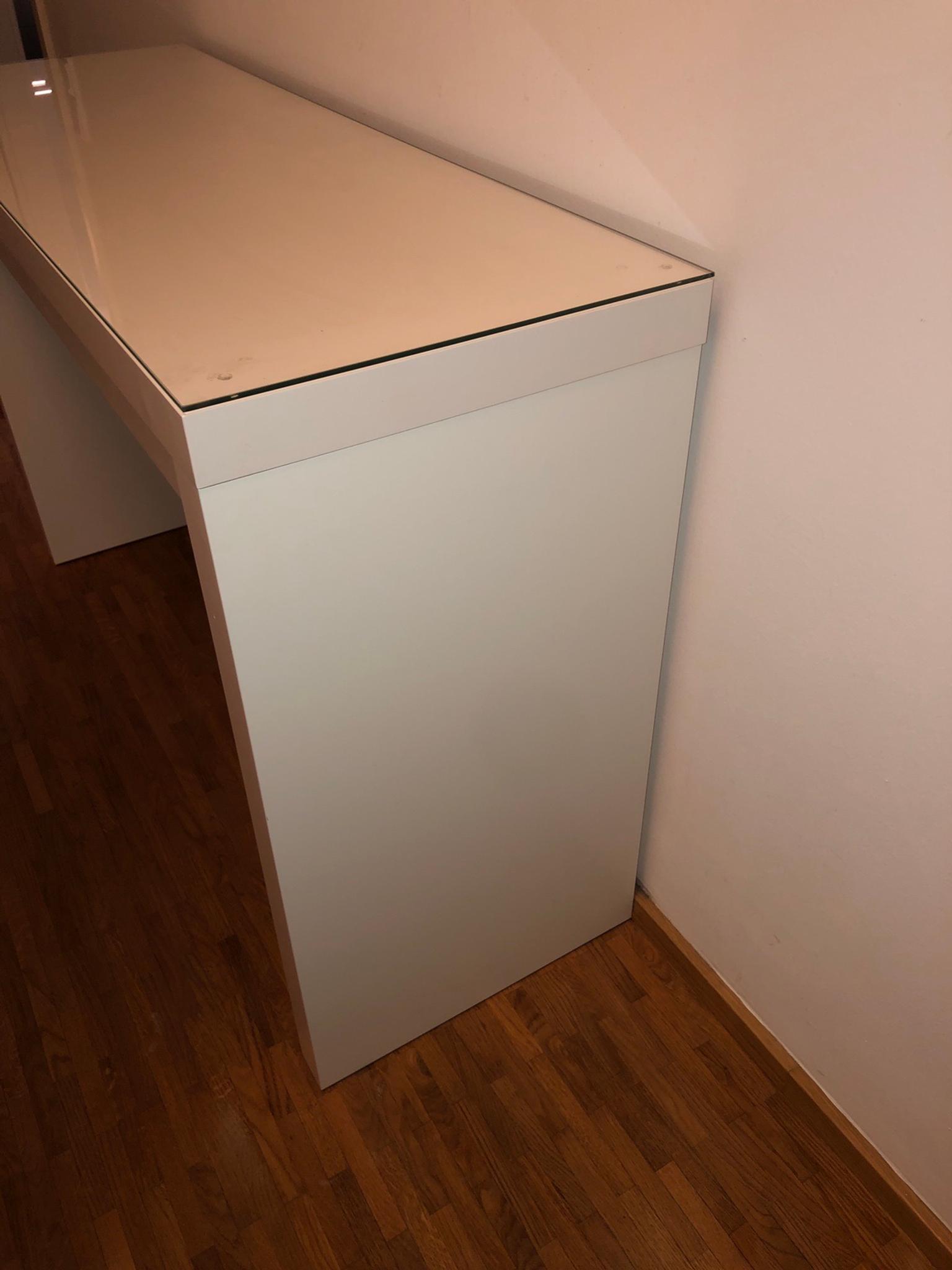 Malm Frisiertisch/ Schreibtisch weiß in 69115 Heidelberg für 60,00 € zum Verkauf Shpock DE
