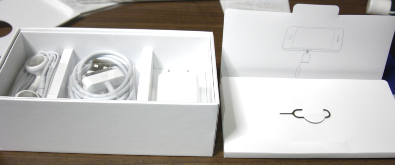 簡単に iPhone から SIM カードを取り出す方法 ウェブル