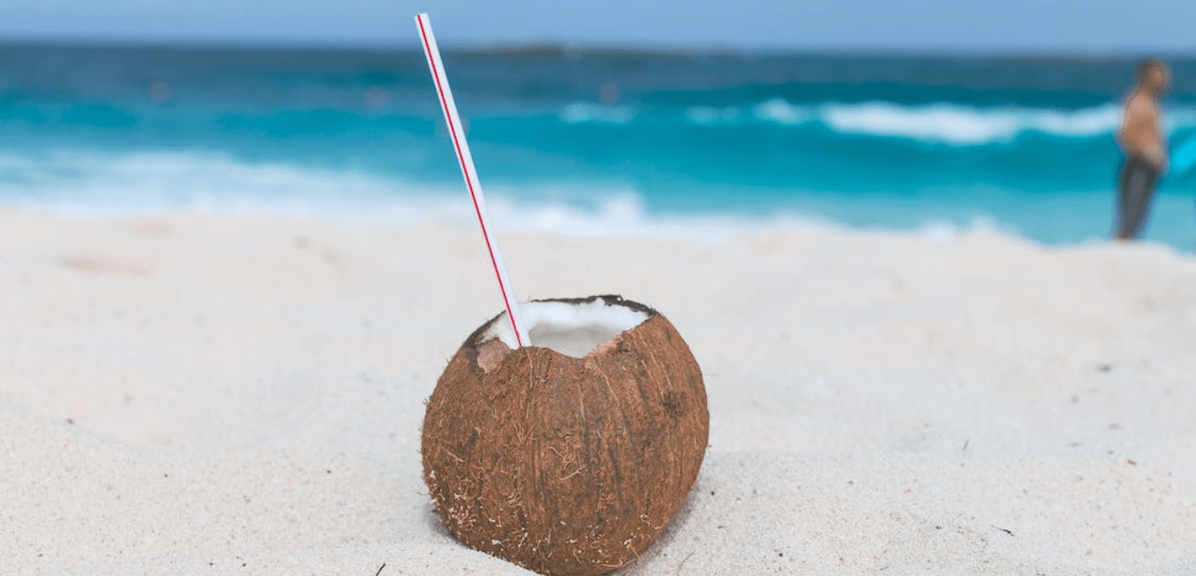 6 Benefits of drinking coconut water daily on an empty stomach