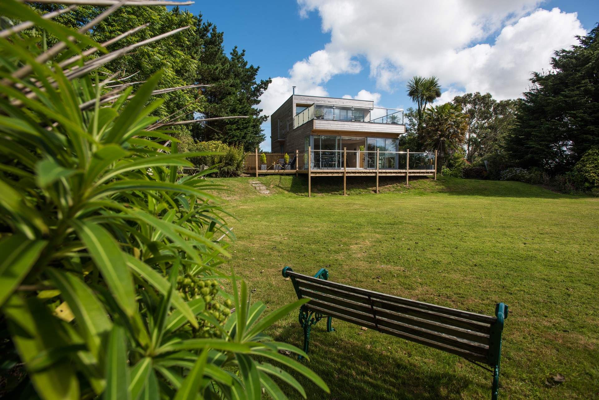 The Garden Cottage, Holiday Cottage Description Classic Cottages