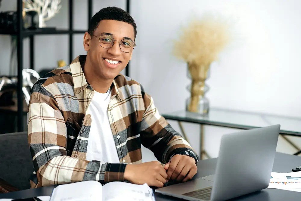 11 Jobs with ONLY HTML and CSS Knowledge (Up to 75,000/year) site Hurdles