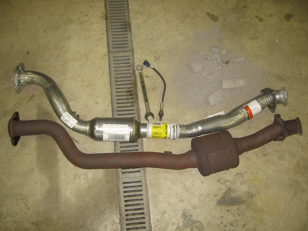 GM 15295272 Catalytic Converter vs. Walker 54480 Page 2 Chevrolet