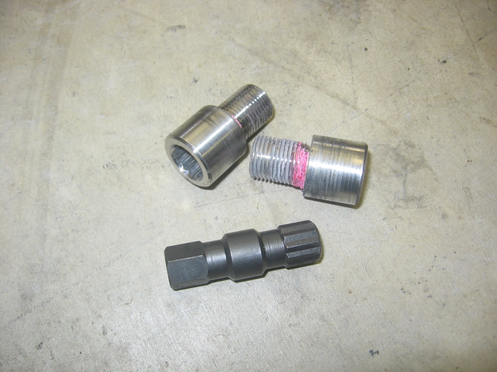 Bravo 3 hinge pin removal