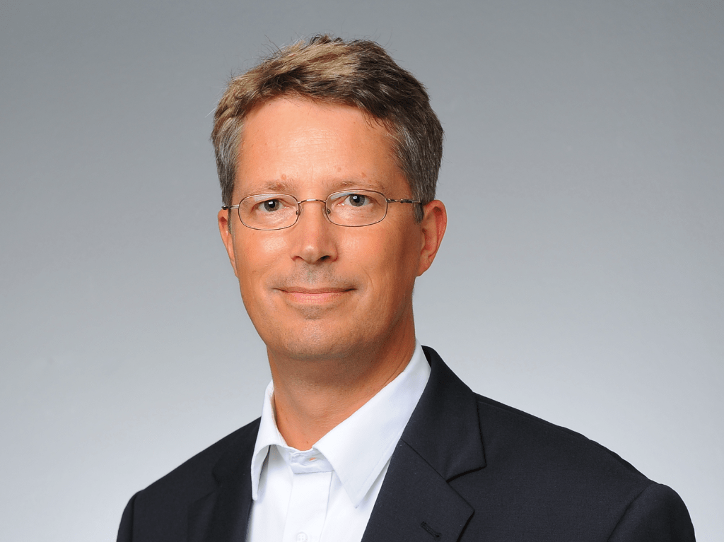 Prof. Cursiefen ist Präsident der DOG Augenklinik Uniklinik Köln