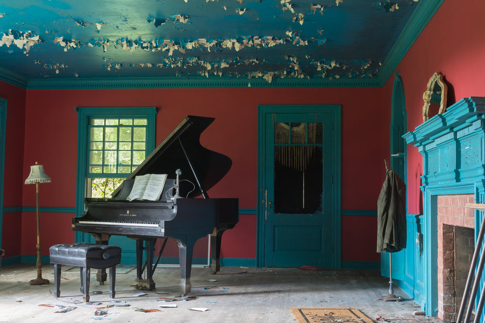American Decay Eerie Shots of Abandoned 20th Century