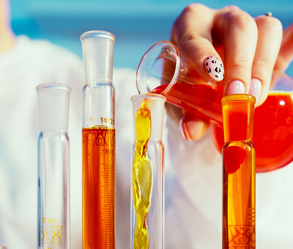 Diagnostic Tools, Glassware & Plasticware for Laboratories in Dubai, UAE