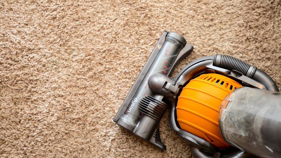 vacuum apartment We Clean America