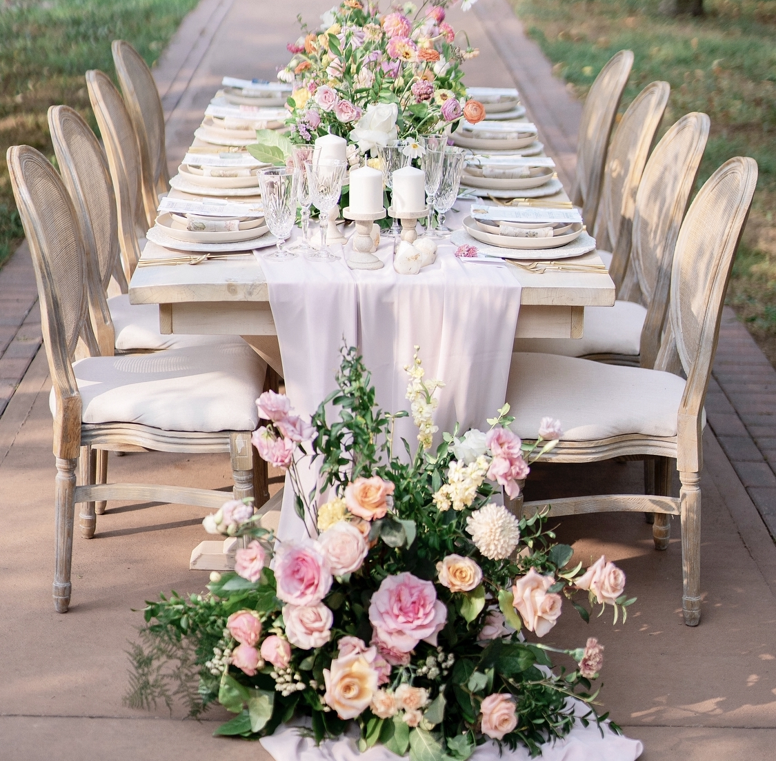 How To Move Forward With Your 2022 (And 2023) Wedding Planning