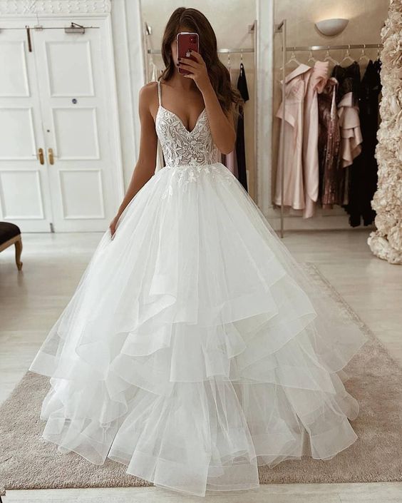 Spring Wedding Dresses For Any Bride Wedding Estates