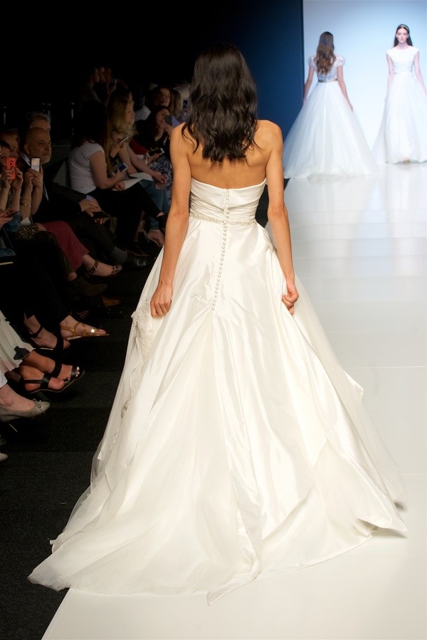 Designer Wedding Dresses Alan Hannah's 2018 Collection