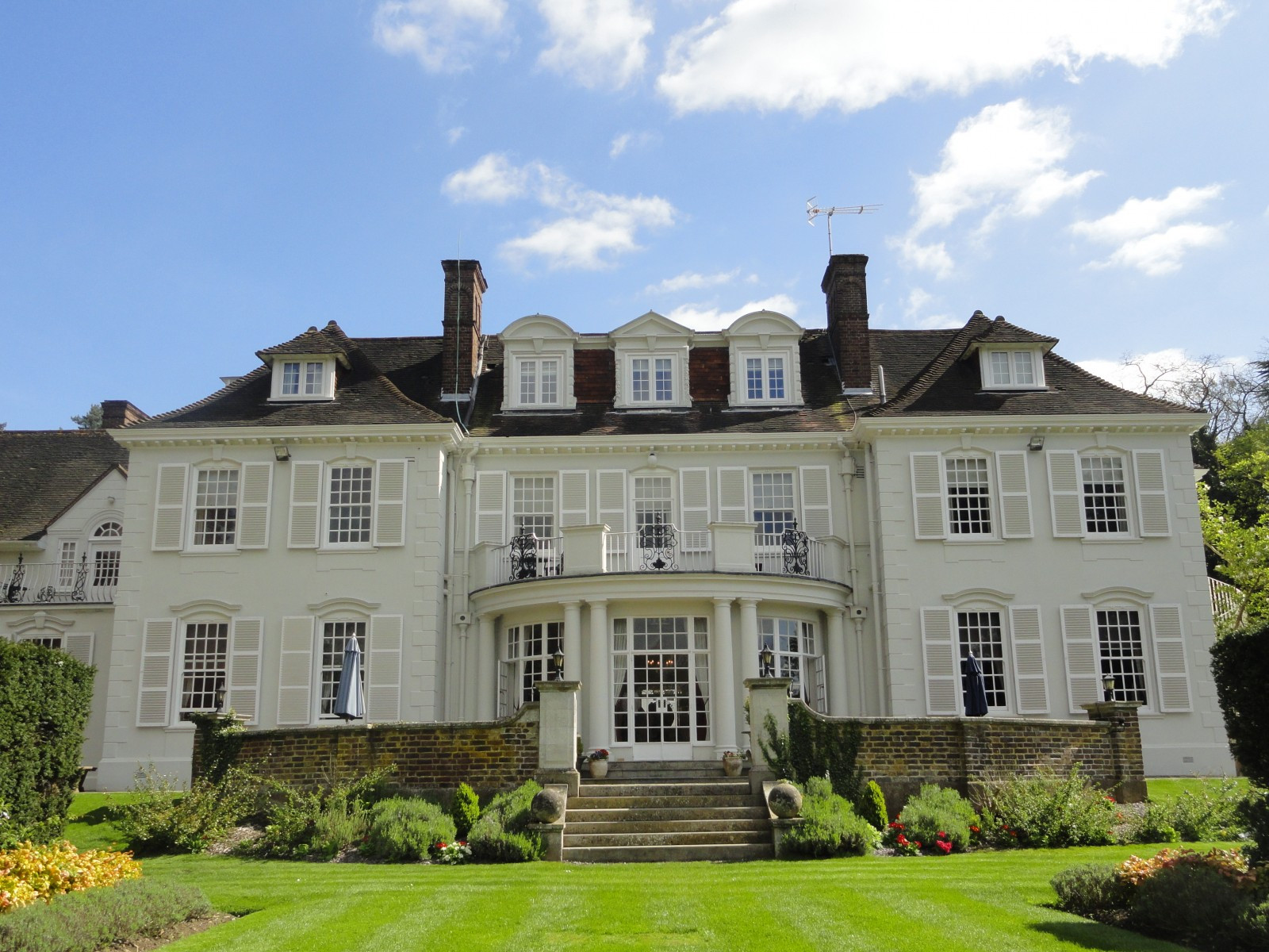 14 Fantastic Small Wedding Venues WeddingPlanner.co.uk