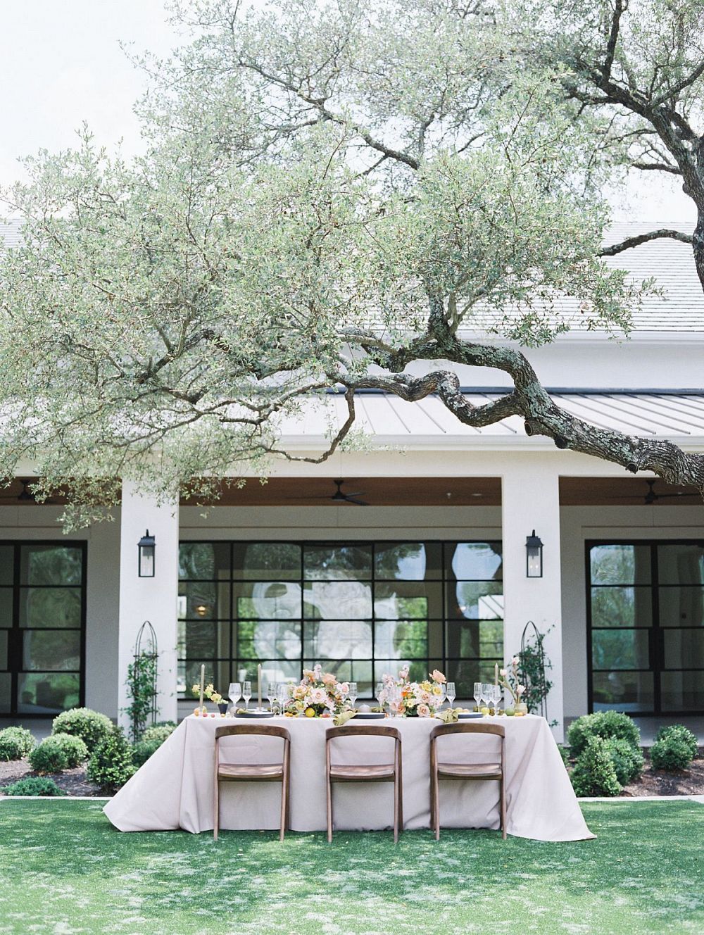 Texas Wedding Venues find Wedding Sparrow's selection of the best wedding venues in Texas