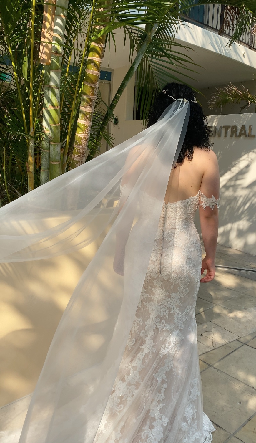 Maya Sheer Veil Barely There Veil Wedding Veils Australia