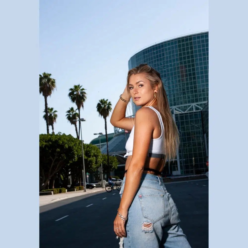 Grace Olyphant Everything About The Daughter of Timothy Olyphant.(010)