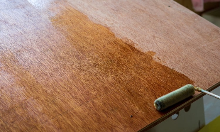 Can You Roll On Polyurethane?