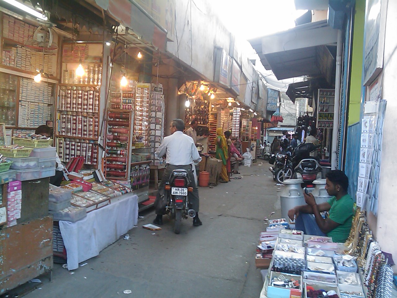 Sadar Bazar, Gurgaon Weekend Getaways