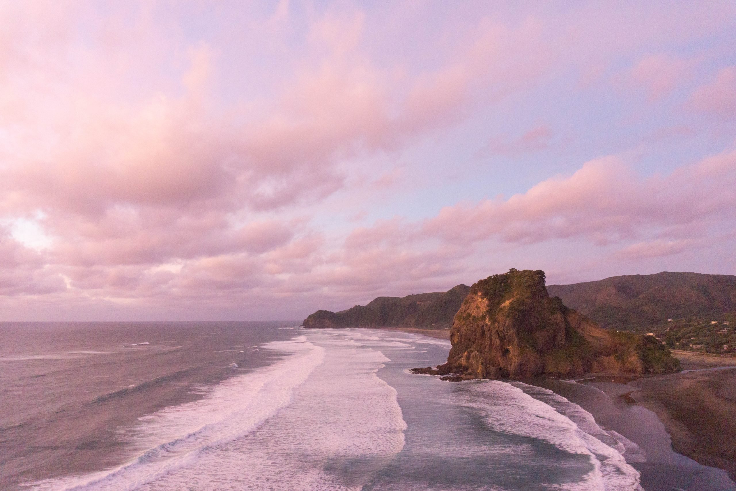 Piha Beach Where Mountains Meet the Sea