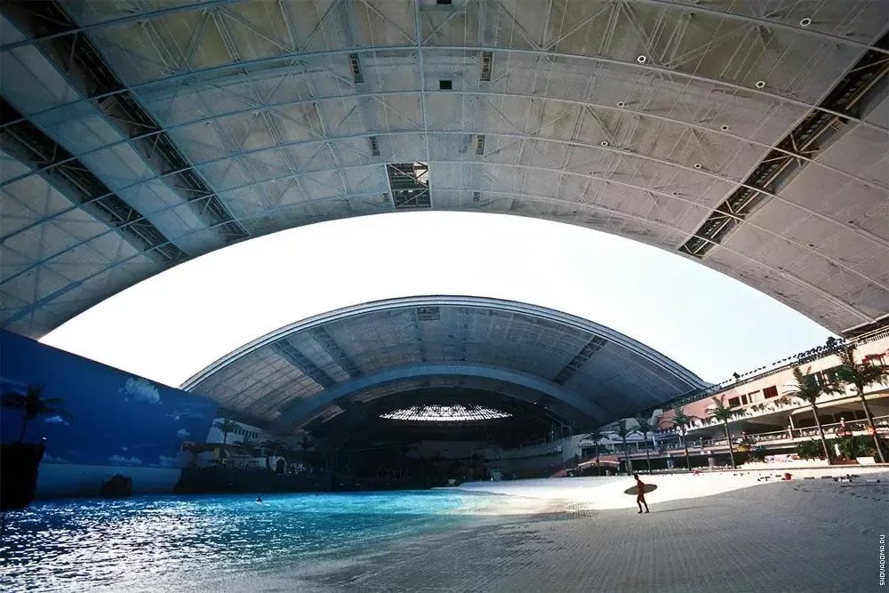 Water park in japan, ocean dome Largest indoor water park in the world