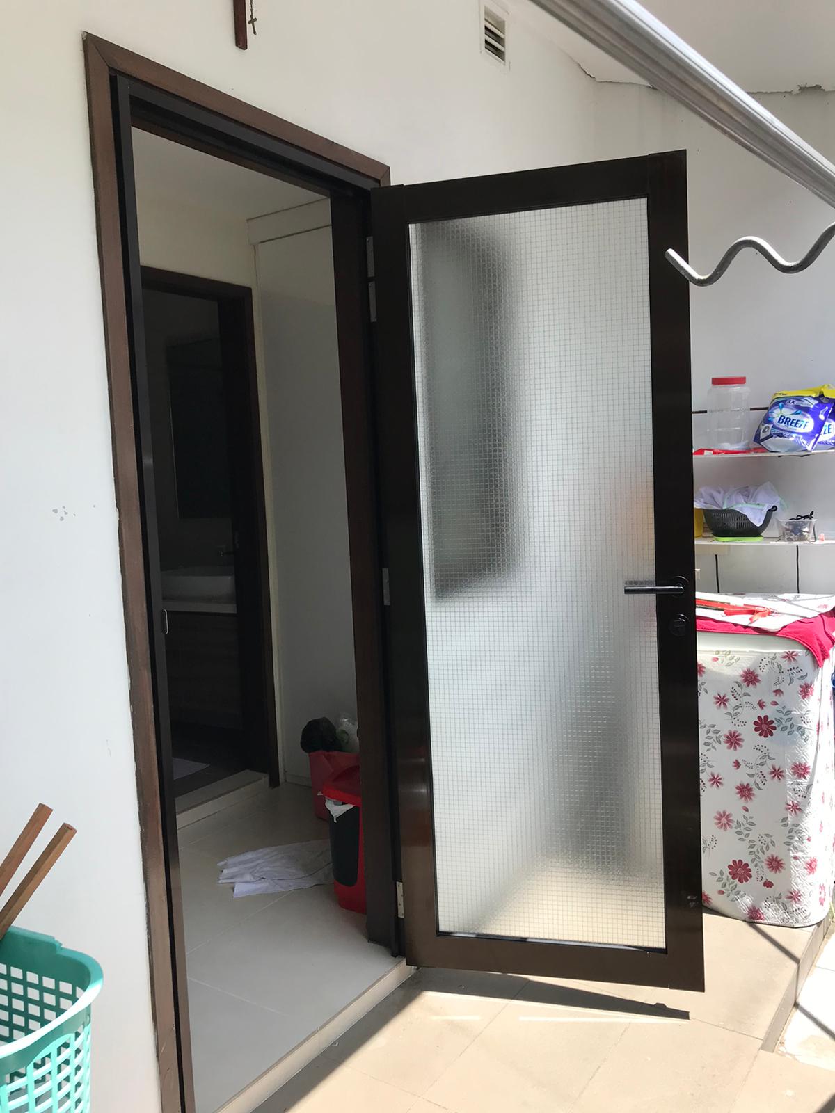 Aluminium swing door Wee Ping Aluminium Contractor