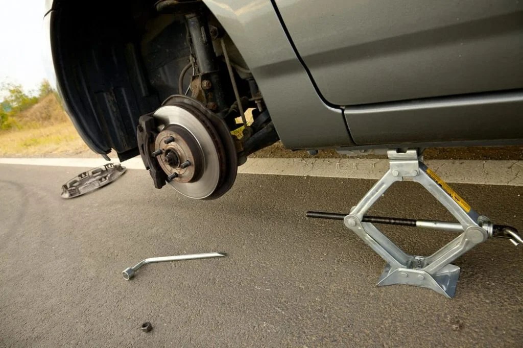 Servis Shock Breaker Apakah Bisa Diperbaiki? Wefixcar