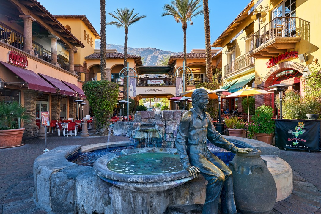 Palm Springs Getaway Paramount Travel Guided Group Bus Tours & Cruises