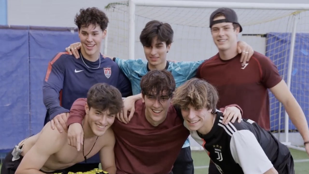 Here Are All The Sway House Members