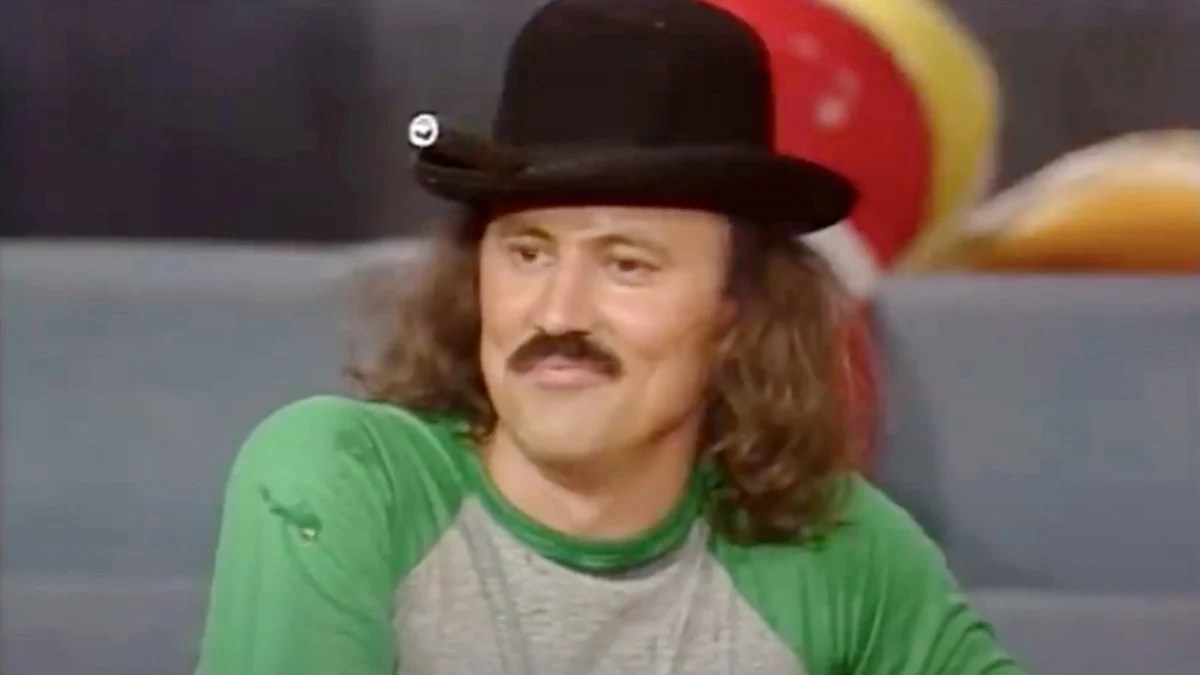 How Many Comedy Specials Did Gallagher Have? Here Are the Ones