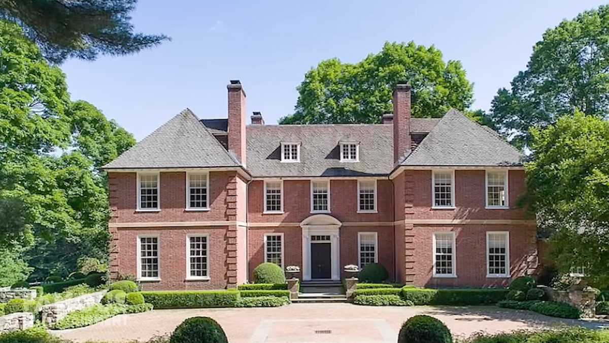 Where Does Richard Gere Live?