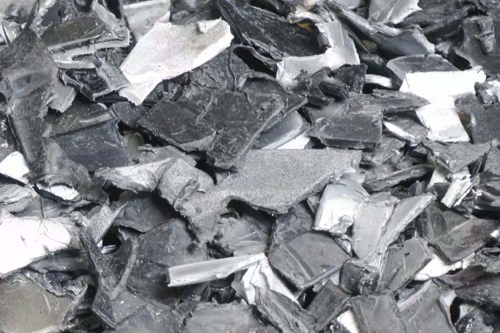 PostConsumer rigid plastics shredding & recycling with WEIMA