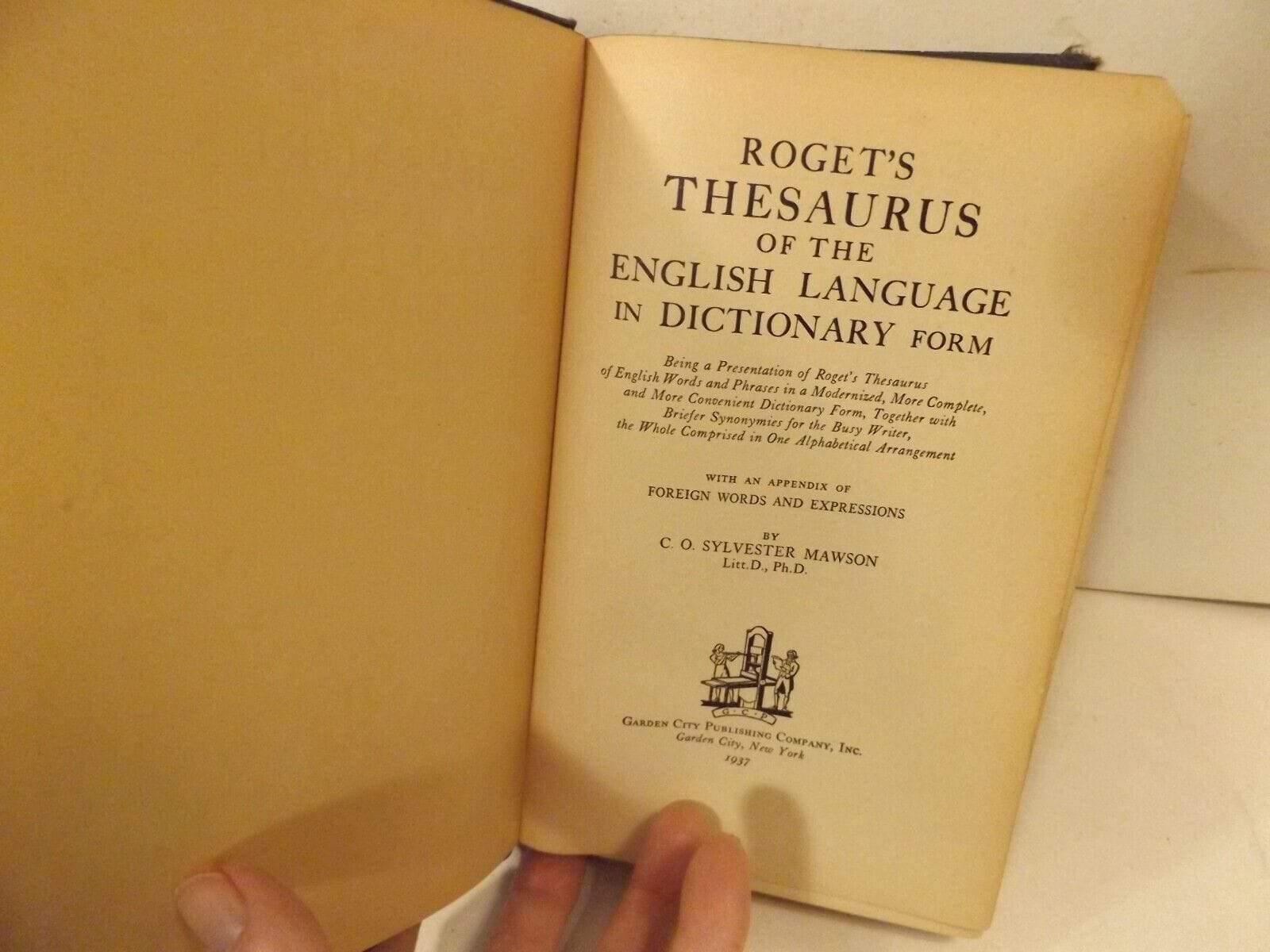 National Thesaurus Day (January 18) Weird Holidays