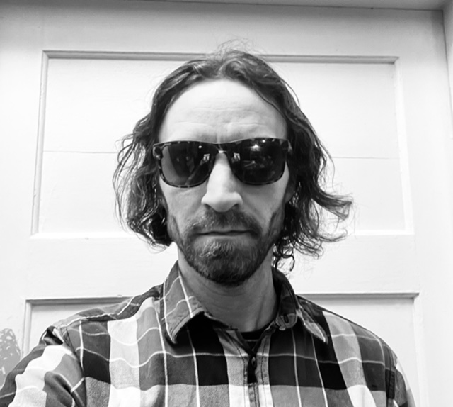 Adrian Gates's Instagram, Twitter & Facebook on IDCrawl