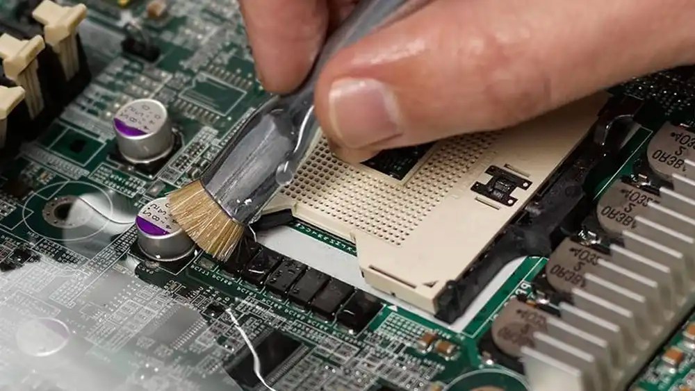 How to Clean Electronic Components with Safety and Efficiency?