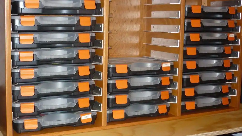 How to Organize Electronic Components?