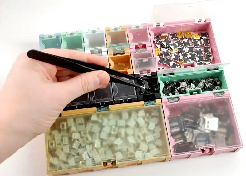 How to Organize Electronic Components?