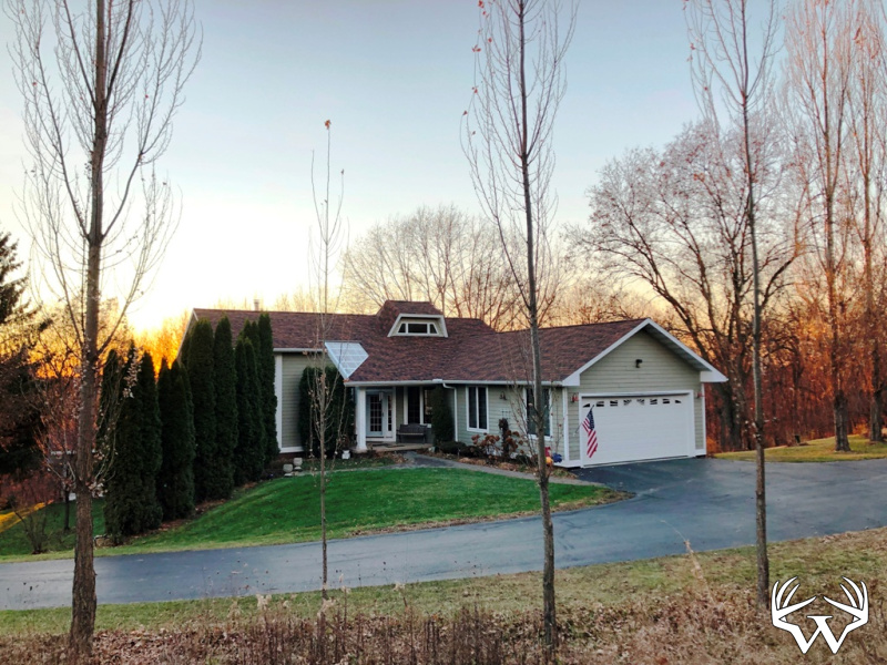 Weiss Realty Country Livin’