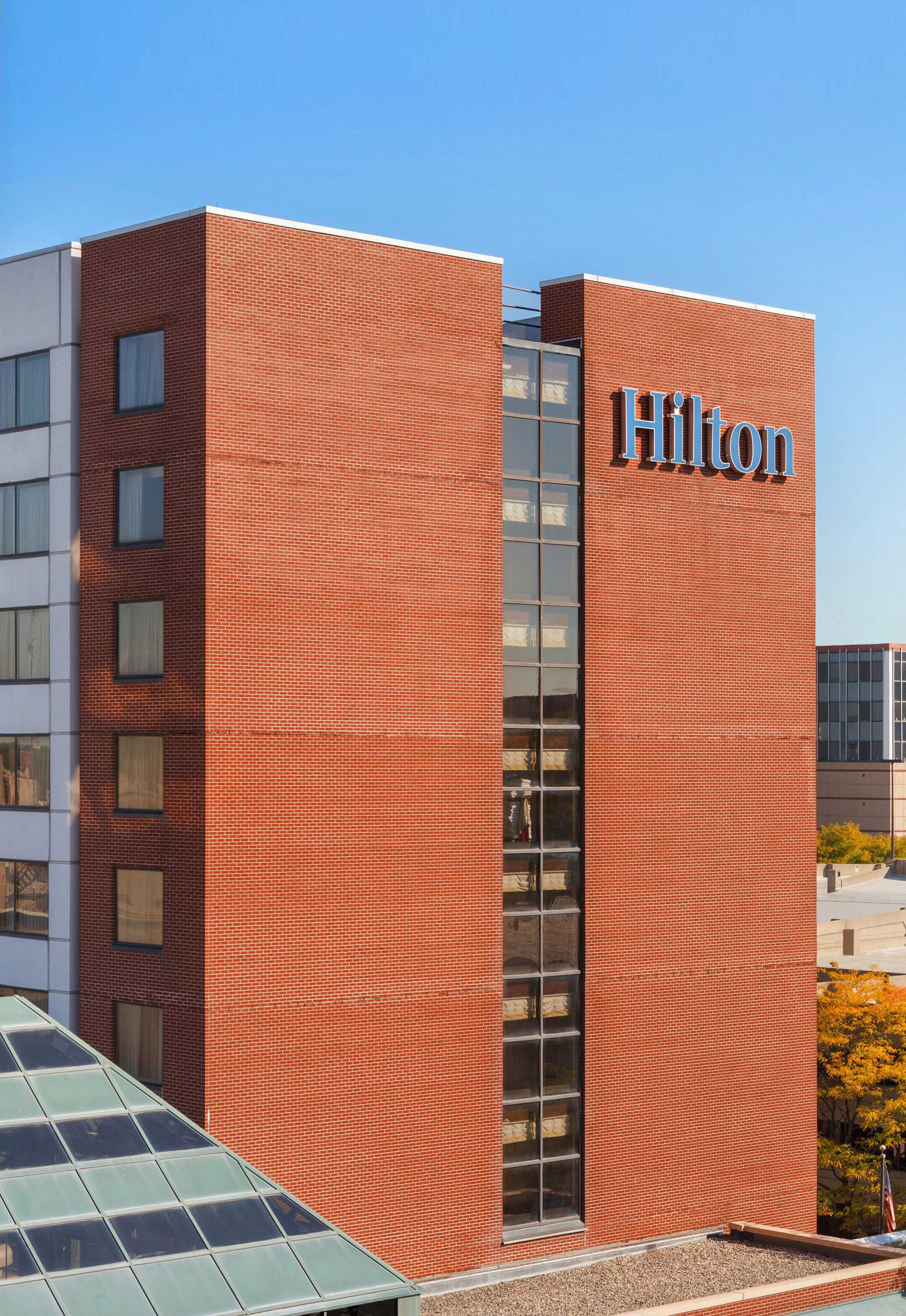 Hilton Fort Wayne Indiana Hotel Group Inc