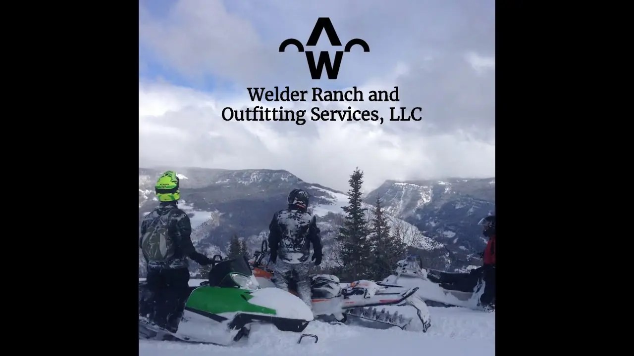 Book Your 2023 Meeker Co. Epic Snowmobile Play and Stay Vacation