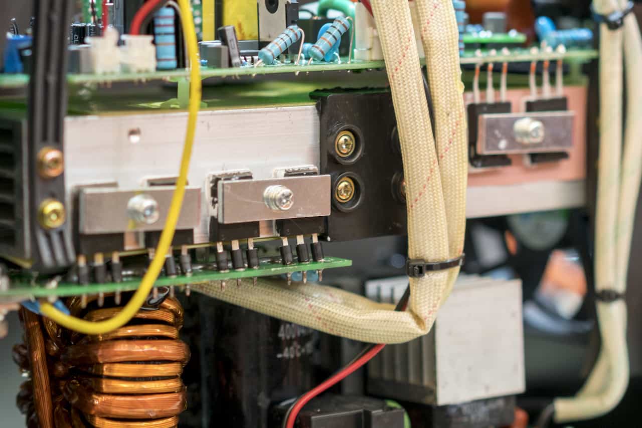 Inverter vs Transformer Welders Differences Explained