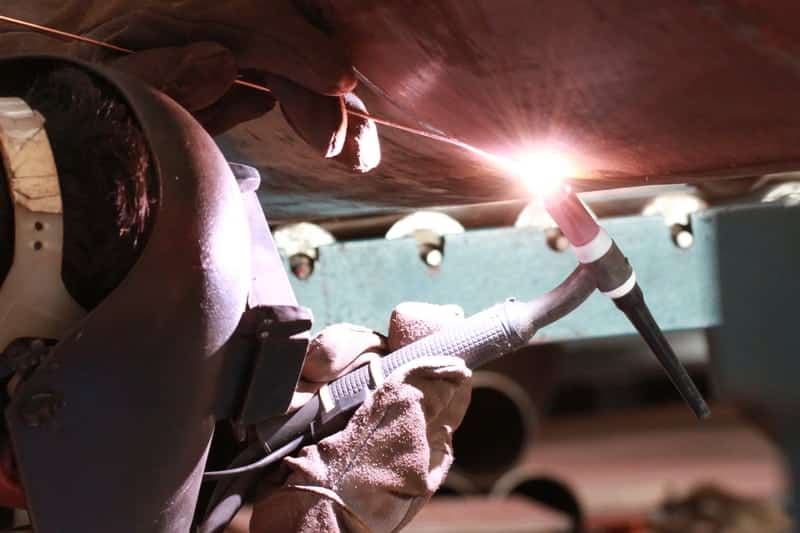 10 Tips and Tricks For Welding Upside Down! Welding Mastermind