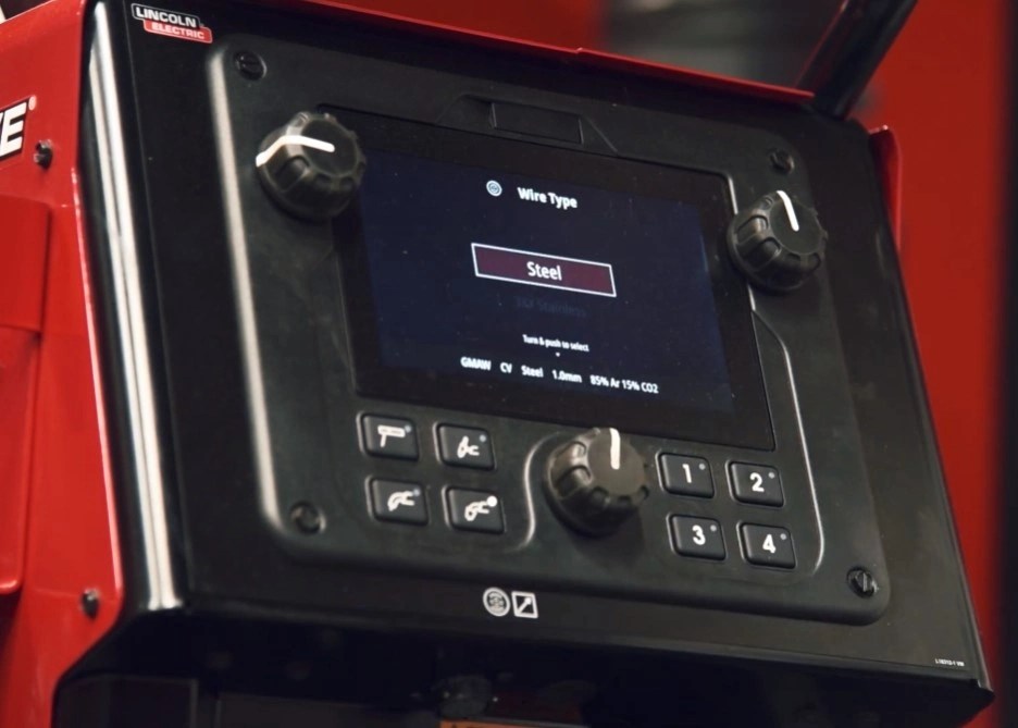 Lincoln power wave 300c Review - Professional MIG Welder