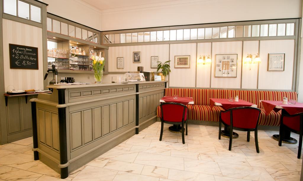 Отель Theaterhotel In Der Josefstadt 4* (Вена Австрия), описание отеля