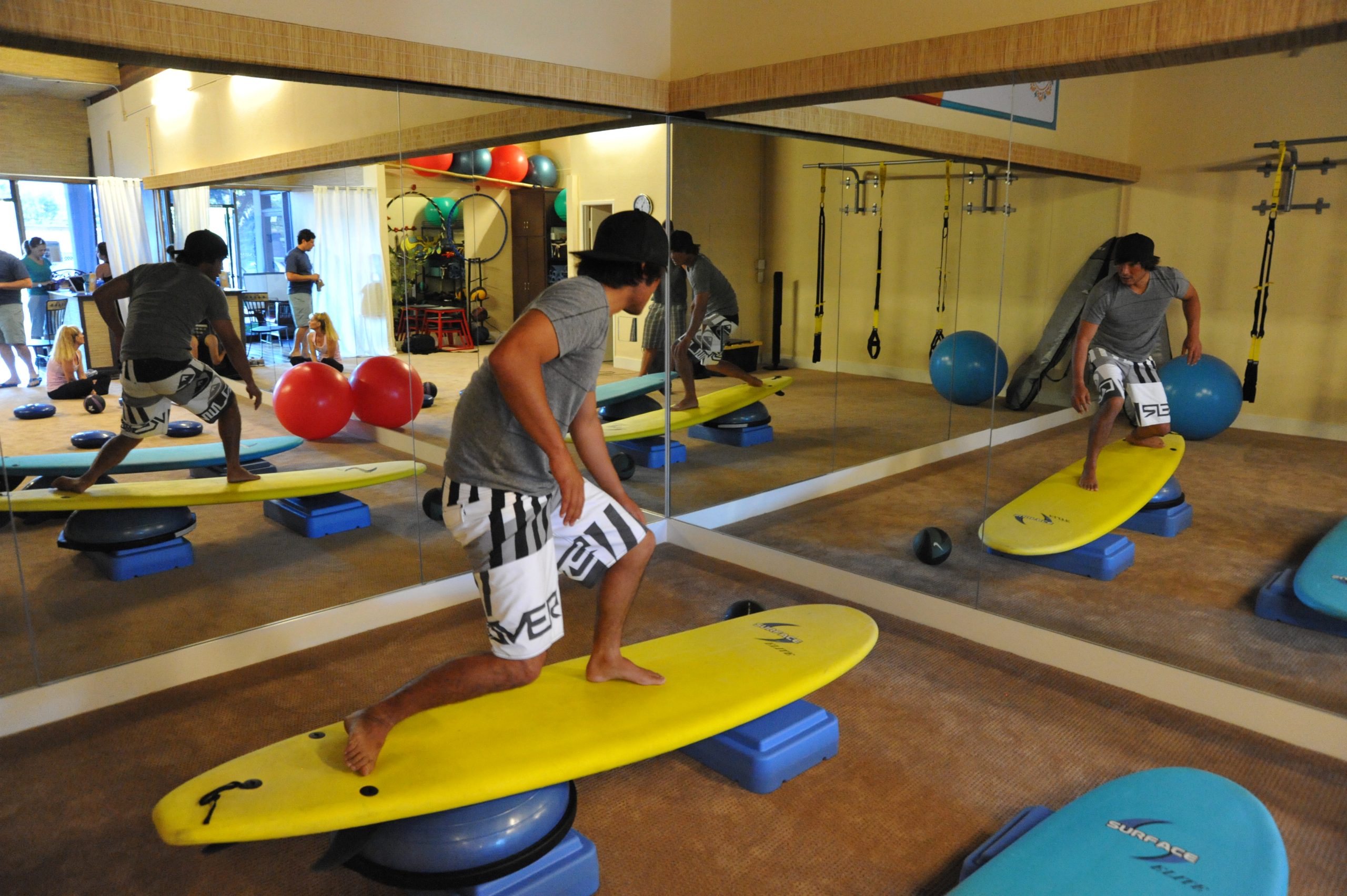 Surf Training Centre Wellington Surf Lessons