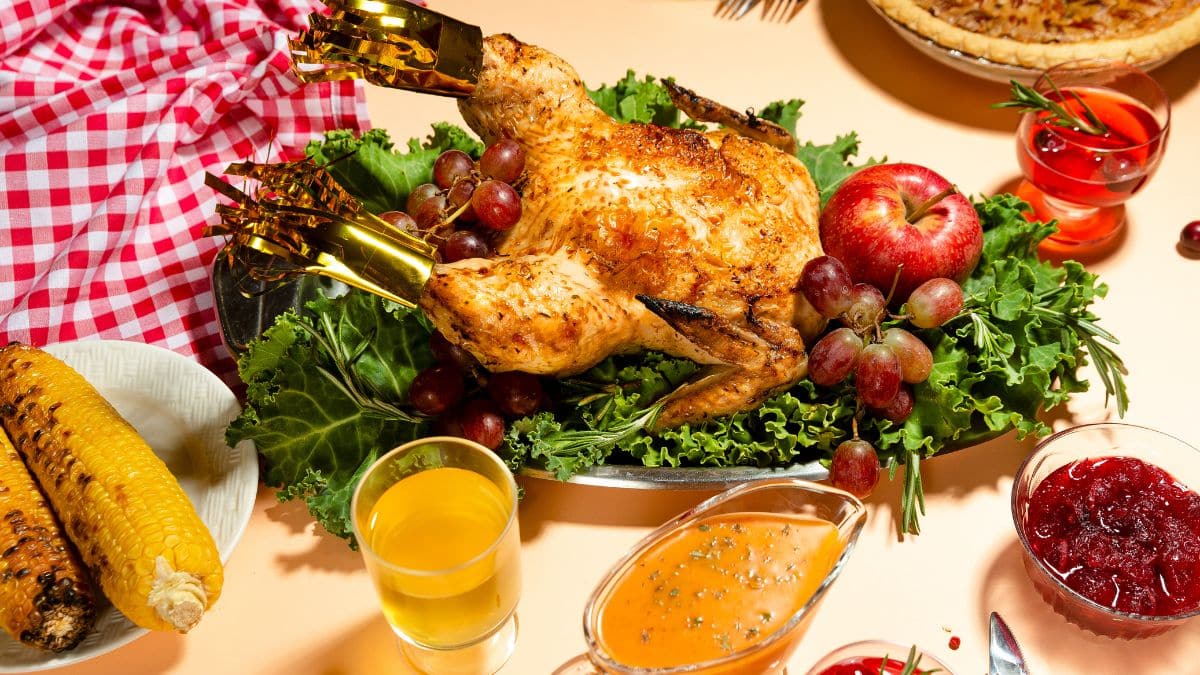 10 Ways To Save On Thanksgiving Dinner in 2023